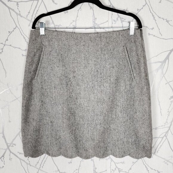 Talbots Gray Herringbone 48% Wool Blend Scalloped Pencil Skirt - Picture 1 of 4